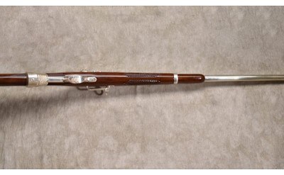 H&R ~ 1873 ~ OFFICER'S MODEL ~ .45-70 GOVERNMENT - Image 6 of 14