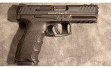 HK ~ VP40 ~ 40 S&W - 1 of 4