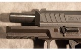 HK ~ VP40 ~ 40 S&W - 3 of 4