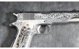 COLT ~ 1911 ~ .45 AUTO - 3 of 8
