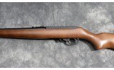 RUGER ~ 10/22 ~ .22 LONG RIFLE - 6 of 8