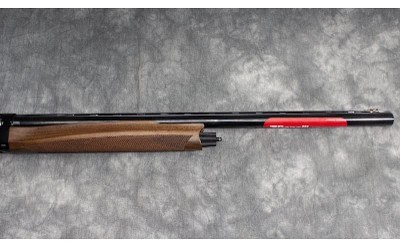 BENELLI ~ MONTEFELTRO COMPACT ~ 12 GAUGE - Image 5 of 8