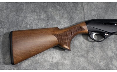BENELLI ~ MONTEFELTRO COMPACT ~ 12 GAUGE - Image 4 of 8