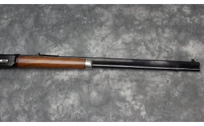WINCHESTER ~ 94 BUFFALO BILL COMMEMORATIVE ~ .30-30 - Image 4 of 9