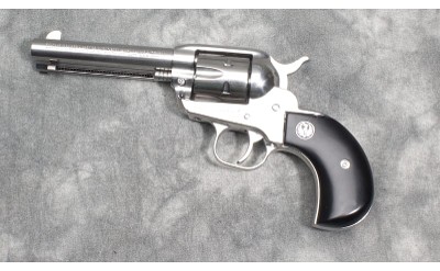 RUGER ~ NEW MODEL SINGLE SIX ~ .32 H&R MAGNUM - Image 2 of 2