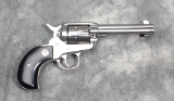 RUGER ~ NEW MODEL SINGLE SIX ~ .32 H&R MAGNUM - Image 1 of 2