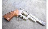 Smith & Wesson ~ 629-4 ~ .44 Magnum - 1 of 4