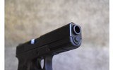 Glock ~ 22 ~ .40S&W - 4 of 4