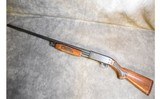 Ithaca ~ Model 37 Featherlight ~ 12 Gauge - 2 of 4