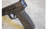 Smith & Wesson ~ M&P40 ~ .40 S&W - 3 of 4