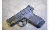 Smith & Wesson ~ M&P9 Shield M2.0 ~ 9mm - 2 of 4