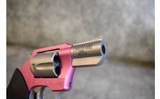 Charter Arms ~ The Pink Lady ~ .38 Special - 4 of 4
