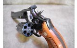 Smith & Wesson ~ 586 ~ .357 Magnum - 3 of 4