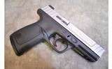 Smith & Wesson ~ SD40 VE ~ .40 S&W - 1 of 4