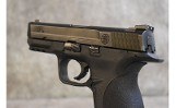 Smith & Wesson ~ M&P40 ~ .40 S&W - 3 of 4