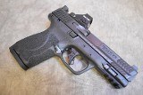 Smith & Wesson ~ M&P9 M2.0 ~ 9mm - 1 of 4