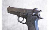 Smith & Wesson ~ 910 ~ 9mm - 4 of 4
