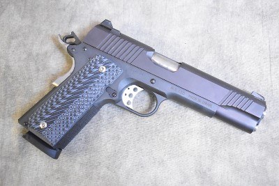 Magnum Research ~ MR1911G ~ .45 ACP