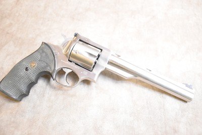 Ruger ~ Redhawk ~ .44 Magnum