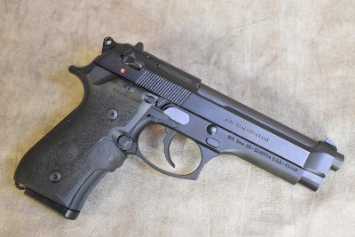 Beretta ~ M9 ~ 9mm