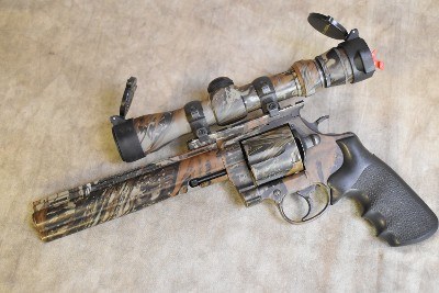 Colt ~ Realtree Anaconda ~ .44 Magnum - Image 1 of 5