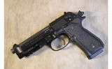 Beretta ~ 96A1 ~ .40 S&W - 2 of 4
