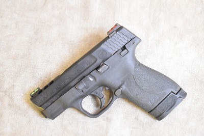Smith & Wesson ~ M&P40 Shield M2.0 ~ .40 S&W - Image 1 of 4