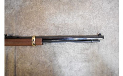 Henry ~ H004V ~ .17 HMR - Image 5 of 5