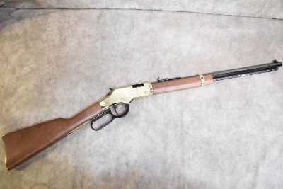 Henry ~ H004V ~ .17 HMR - Image 1 of 5