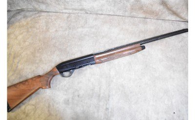 Benelli ~ Montefeltro ~ 12 Gauge - Image 2 of 9