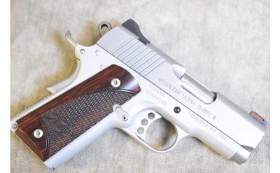 Kimber ~ Stainless Ultra Carry II ~ .45 Auto - Image 2 of 4
