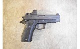 Sig Sauer ~ P226 ~ 9mm Luger - Image 6 of 7