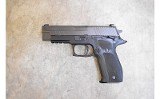 Sig Sauer ~ P226 ~ 9mm Luger - Image 3 of 7