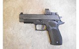 Sig Sauer ~ P226 ~ 9mm Luger - Image 7 of 7