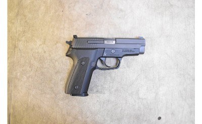 Sig Sauer ~ P229 ~ 9mm Luger - Image 3 of 8