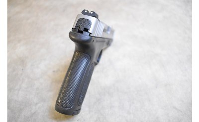 Smith & Wesson ~ SD40VE ~ .40 S&W - Image 3 of 4