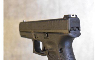 Glock ~ 44 ~ .22LR - Image 4 of 4