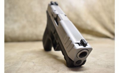 Smith & Wesson ~ SD9 2.0 ~ 9mm Luger - Image 3 of 4