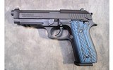 Taurus ~Armas ~PT~92~AF~D - 2 of 4