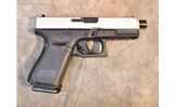 GLOCK 19 Gen5 9mm - 1 of 4