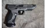 Smith Wesson M&P9 M2.0 COMPETITOR - 1 of 4