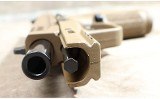 Smith & Wesson M&P 2.0 - 3 of 4