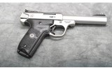 SMITH & WESSON SW22 VICTORY 22 LR - 1 of 2