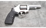 SMITH & WESSON 64-7 38 SPECIAL - 1 of 2