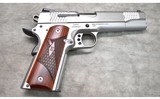 SMITH & WESSON SW1911 45 AUTO - 1 of 2
