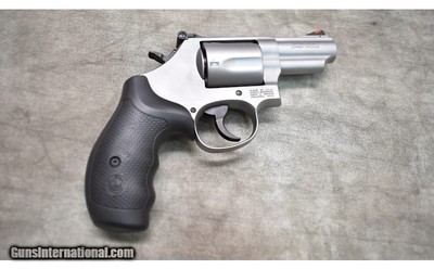 SMITH & WESSON 69 COMBAT MAGNUM 44 MAG