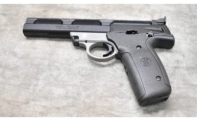 SMITH & WESSON 22A-1 22LR