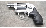 SMITH & WESSON 638-3 38 SPL + P - 2 of 2