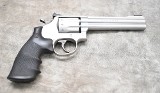 SMITH & WESSON 617-2 22LR - 1 of 2