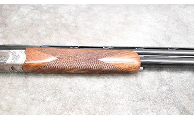 CAESAR GUERINI INVICTUS 1 12 GA LEFT HAND - Image 3 of 11